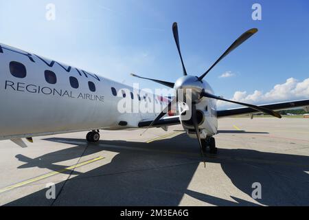 GENF - SEP 16: Darwin Airline am 16. September 2014 in Genf, Schweiz. Darwin Airline, die unter dem Markennamen Etihad Regional tätig ist Stockfoto