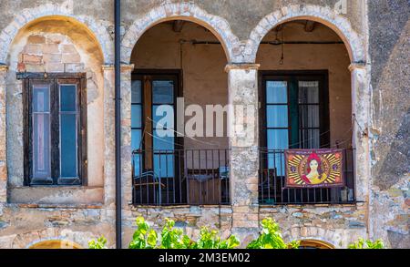 Detail der Galerie, traditionelles Masia, Landhaus, Calders, Moianes, Provinz Barcelona, Katalonien, Spanien. Stockfoto