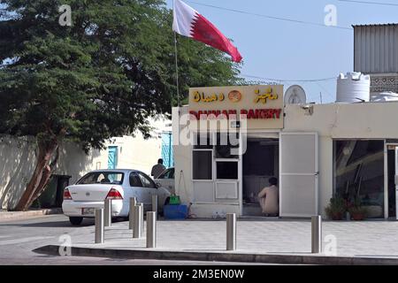 Doha, Katar. 12.. Dezember 2022. Winzig, kleine Bäckerei, Außenansicht. Fußball-Weltmeisterschaft 2022 in Katar ab 20,11. - 18.12.2022? Kredit: dpa/Alamy Live News Stockfoto