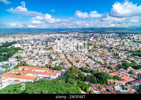 Panorama der argentinischen Stadt Salta in Südamerika Stockfoto