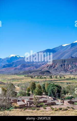 Das Bergdorf La Poma in den argentinischen Anden Stockfoto