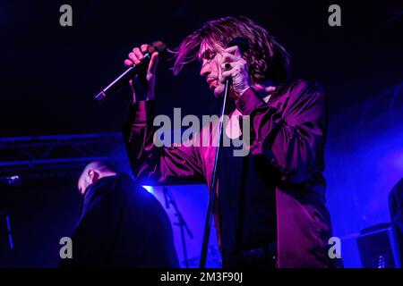 Mailand, Italien. 14.. Dezember 2022. Kiliyan Maguire of Charming Liars tritt live im Legend Club auf. (Foto: Mairo Cinquetti/SOPA Images/Sipa USA) Guthaben: SIPA USA/Alamy Live News Stockfoto