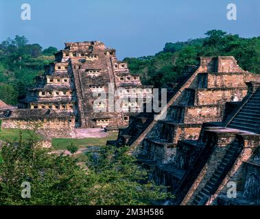 El Tajín, Papantla, Veracruz, Mexiko. Pyramide der Nischen Stockfoto