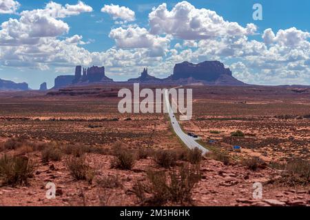Im Sommer im Monument Valley aufgenommen. Stockfoto