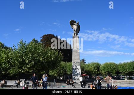 Gedenksäule Ferdinand von Zeppelin am Bodensee. Stockfoto