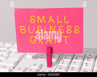 Konzeptionelle Darstellung des Zuschusses für kleine Unternehmen. Konzeptfoto ein Einzelunternehmen, das für seine begrenzte Größe bekannt ist Stockfoto