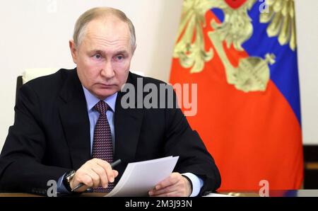 Moskau, Russland. 16.. Dezember 2022. Wladimir PUTIN (Präsident Russlands), Single image, cut Single motif, Portrait, Portrait, Porträt. Kredit: Die Kreml Moskau via/dpa/Alamy Live News Stockfoto