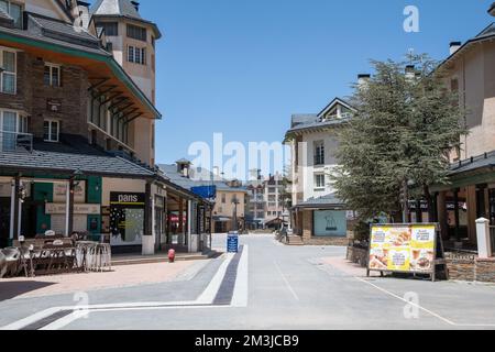 Das Skigebiet Sierra Nevada im Sommer in Andalusien, Spanien Stockfoto