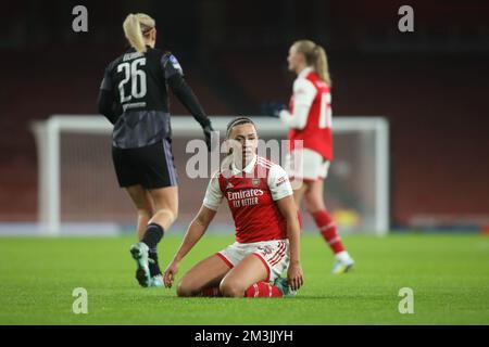 London, Großbritannien. 15.. Dezember 2022. Katie McCabe von Arsenal Women während des Womens Champions League-Spiels zwischen Arsenal Women und Lyon Fminines am 15. Dezember 2022 im Emirates Stadium in London, England. Foto: Joshua Smith. Nur redaktionelle Verwendung, Lizenz für kommerzielle Verwendung erforderlich. Keine Verwendung bei Wetten, Spielen oder Veröffentlichungen von Clubs/Ligen/Spielern. Kredit: UK Sports Pics Ltd/Alamy Live News Stockfoto