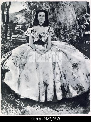 Vivien Leigh (1913 - 1967), britische Schauspielerin, Star des 1939. Blockbuster-Films „vom Winde verweht“ in Kostüm. Stockfoto