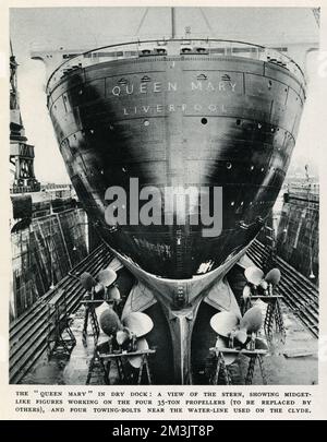 R.M.S. 'Queen Mary' im Trockendock, Southampton, April 1936 Stockfoto