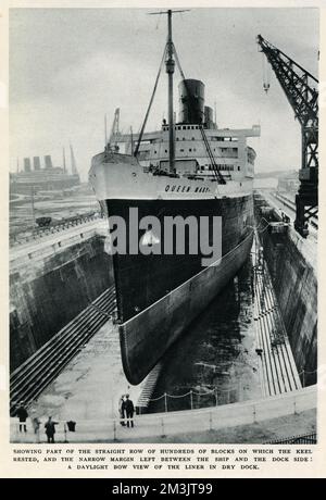 R.M.S. 'Queen Mary' im Trockendock, Southampton, April 1936 Stockfoto