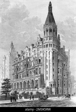 Außenansicht des National Liberal Club in Whitehall Place, London. Dieses Gebäude wurde vom Architekten Alfred Waterhouse entworfen. 1885 Stockfoto