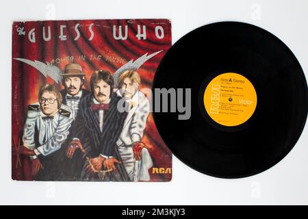 Psychedelic Rock und Hard Rock Band, das Guess Who Musikalbum auf Schallplatten-LP-Disc. Titel: Power in the Music Album Cover. Stockfoto