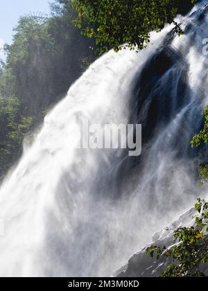 Wasserfälle im Mae Wong Nationalpark, Thailand Stockfoto