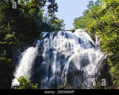 Wasserfälle im Mae Wong Nationalpark, Thailand Stockfoto