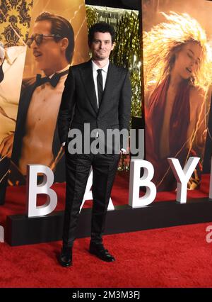 Los Angeles, Kalifornien, USA 15.. Dezember 2022 Regisseur/Schriftstellerin Damien Chazelle nimmt am 15. Dezember 2022 am Academy Museum of Motion Pictures in Los Angeles, Kalifornien, USA, Teil. Foto: Barry King/Alamy Live News Stockfoto