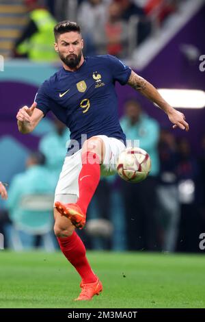 AL-KHOR, KATAR - DEZEMBER 14: Halbfinalspiel der FIFA-Weltmeisterschaft Katar 2022 zwischen Frankreich und Marokko im Al-Bayt-Stadion am 14. Dezember 2022 in Al Khor, Katar. Katar Frankreich - Marokko 2:0 Olivier Giroud aus Frankreich Fussball WM 2022 in Katar FIFA Fußball-Weltmeisterschaft 2022 © diebilderwelt / Alamy Stock Stockfoto