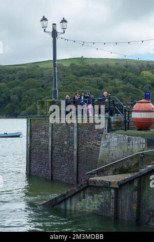 Die hübschen Hafendörfer Fowey und Polruan an der südlichen Cornish Coast. Stockfoto