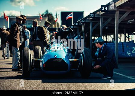 1948 Talbot Lago Type-26C beim Goodwood Revival Stockfoto