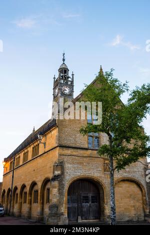 Kostenloses Rathaus im Tudor-Stil in Redesdale Hall in Moreton-in-Marsh, Cotswold District in England. Stockfoto