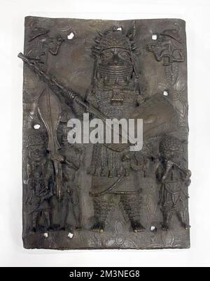 Berlin, Deutschland. 06.. Dezember 2022. Benin Bronzes werden versammelt, um nach Nigeria zu einer Pressekonferenz im Ethnologischen Museum Dahlem zurückzukehren. Kredit: Wolfgang Kumm/dpa/Alamy Live News Stockfoto