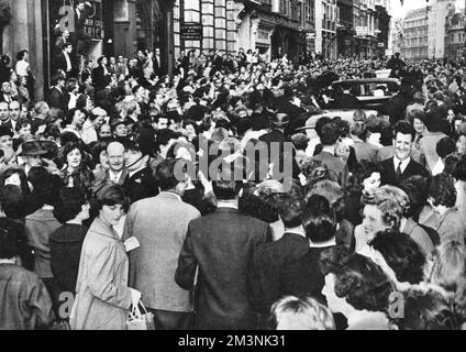 Hochzeit von Prinzessin Margaret - das Weggehen Stockfoto