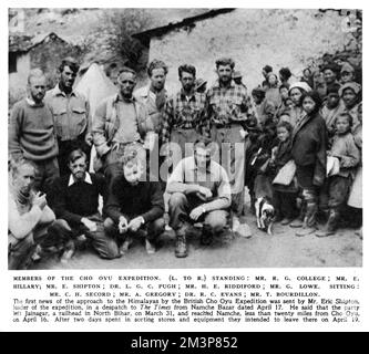 Mitglieder der Cho-Oyu-Expedition, Nepal. (L. bis R.) stehend: Herr R. G. College; Herr E. Hillary; Herr E. Shipton; Dr. L.G.C. Pugh; Herr H. E. Riddiford; Herr G. Lowe. Sitzungssaal: Herr C.H. Secord; Herr R.C. Evans; Herr T. Boudillon. Datum: 1952 Stockfoto