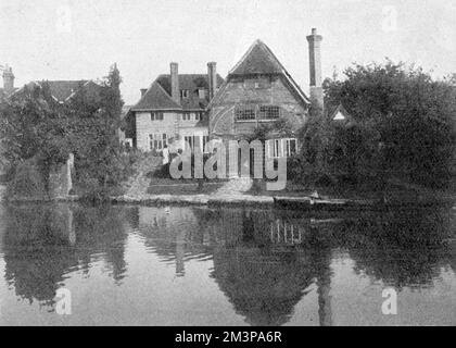 The Wharf, Sutton Courtney - Heimstadion von Herbert Asquith Stockfoto