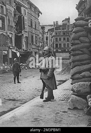 Straßenszene in Verdun nach dem deutschen Bombardement, 1. Weltkrieg Stockfoto