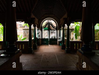 Eingang der Villa Chettiar, Tamil Nadu, Kanadukathan, Indien Stockfoto