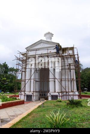 Gerüste am Aayi Mandapam Park Monument, Pondicherry, Puducherry, Indien Stockfoto