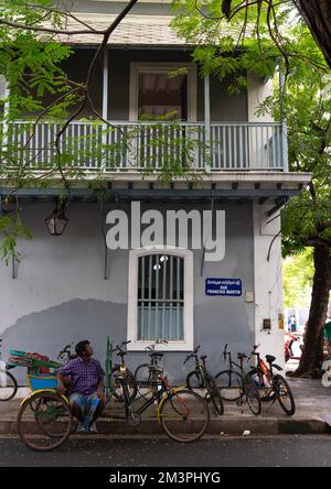 Altes Kolonialhaus im french Quarter, Pondicherry, Puducherry, Indien Stockfoto