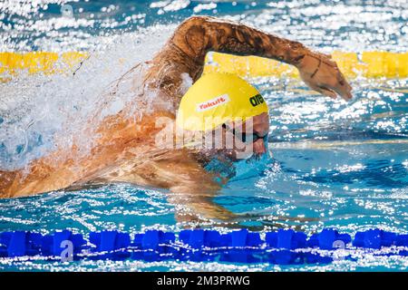 Melbourne, Victoria, Australien. 16.. Dezember 2022. MELBOURNE, AUSTRALIEN - 16. DEZEMBER: Kyle CHALMERS (AUS) während des Finales der Herren im Freistil im Wert von 4x200 m am 4. Tag der FINA World Short Course Swimming Championships 2022 im Melbourne Sports and Aquatic Centre am 16. Dezember 2022 in Melbourne, Australien (Kreditbild: © Chris Putnam/ZUMA Press Wire) Guthaben: ZUMA Press, Inc./Alamy Live News Stockfoto