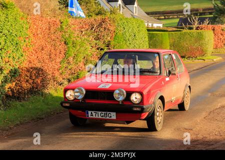 Middleshaw, Schottland - 05. Dezember 2022 : 1983 8Volkswagen Golf-GTi-Auto im Hero Le Jog Land's End to John O'Groats Reliability Trial Stockfoto