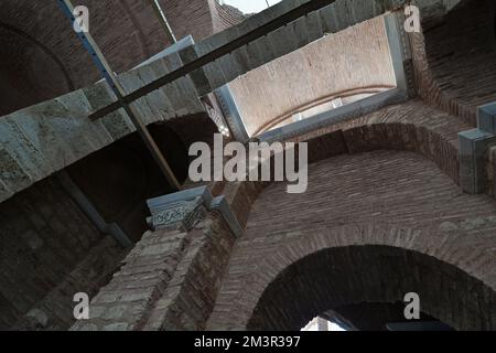 Die Fenari Isa Moschee oder die Lippen-Klosterkirche, die einst als orthodoxe Kirche in Istanbul diente, wurde von den Türken in eine Moschee umgewandelt. Stockfoto