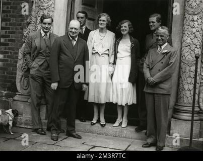 Winston Churchill mit Charlie Chaplin und anderen, 1931 Stockfoto