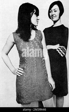 Anne Ballantyne und Rosemary Flegg, Mode der 1960er Jahre Stockfoto