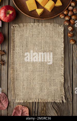 Herbstblick, Verkostung, Latzstoff. Auflösung und hochwertige Fotos Stockfoto