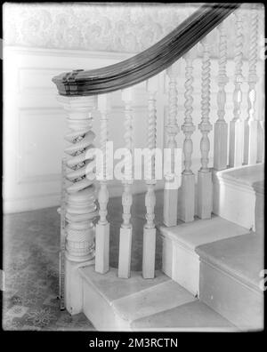 Salem, 168 Derby Street, Innenausstattung, Newel Post und Baluster, Richard Derby House, Häuser, Innenräume, Treppen, Balustrades, Newels, Derby, Richard, 1712-1783. Frank Cousins Glass Plate Negatives Collection Stockfoto