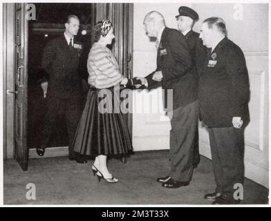 Königin Elisabeth II. Beim fest der Erinnerung Stockfoto