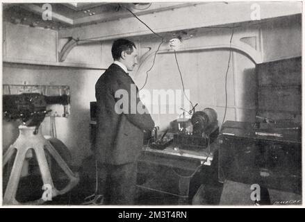 Guglielmo Marconi - Senden einer Nachricht 1902 Stockfoto