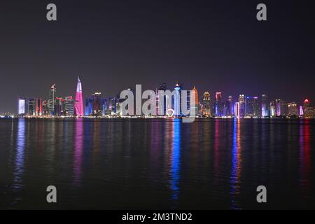 Eindrücke aus Doha/Katar am 16. Dezember 2022. Skyline, Wolkenkratzer, West Bay, Corniche. Fußball-Weltmeisterschaft 2022 in Katar ab 20,11. - 18.12.2022? Stockfoto