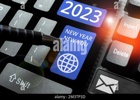 Konzeptüberschrift 2023 New Year New You. Geschäftsidee im Januar: Persönlichkeitsänderung für einen besseren Menschen Stockfoto