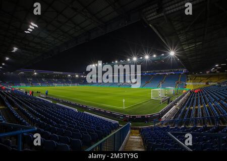 Leeds, Großbritannien. 16.. Dezember 2022. Allgemeiner Überblick über das Elland Road Stadium vor dem Mid Season Friendly Match Leeds United vs Real Sociedad in Elland Road, Leeds, Großbritannien, 16.. Dezember 2022 (Foto von James Heaton/News Images) in Leeds, Großbritannien, am 12./16. Dezember 2022. (Foto: James Heaton/News Images/Sipa USA) Guthaben: SIPA USA/Alamy Live News Stockfoto