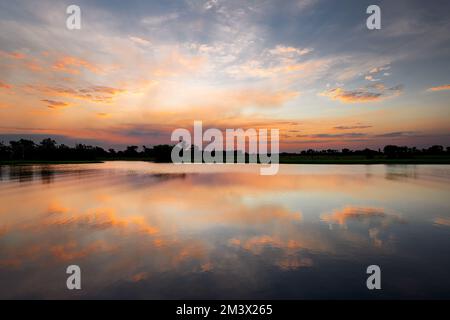 Das berühmte Gelbe Wasser im Kakadu-Nationalpark. Stockfoto