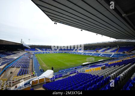 Birmingham, Großbritannien. 17.. Dezember 2022. Birmingham, England, Dezember 17. 2022: Der allgemeine Blick auf St. Andrews vor dem FA Continental League Cup-Fußballspiel der Frauen zwischen Birmingham City und London City Lionesses im St. Andrews in Birmingham, England. (James Whitehead/SPP) Kredit: SPP Sport Press Photo. Alamy Live News Stockfoto