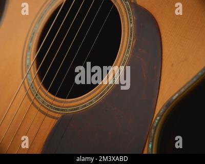 Eine 1937 Martin 000-45 D-45 Dreadnought Akustikgitarre. Stockfoto