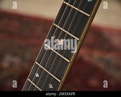 Eine 1937 Martin 000-45 D-45 Dreadnought Akustikgitarre. Stockfoto