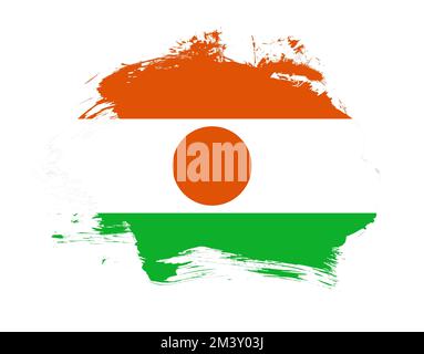 Nigerflagge auf einem Hintergrund mit minimalem Pinselstrich Stockfoto